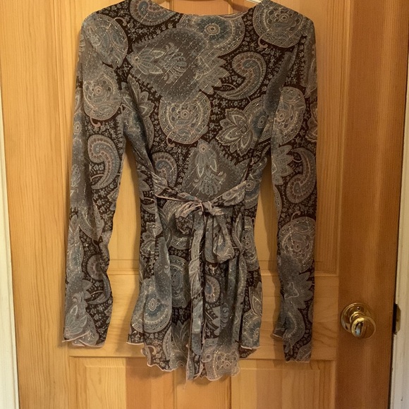 Ricki’s Blouse - Picture 5 of 6